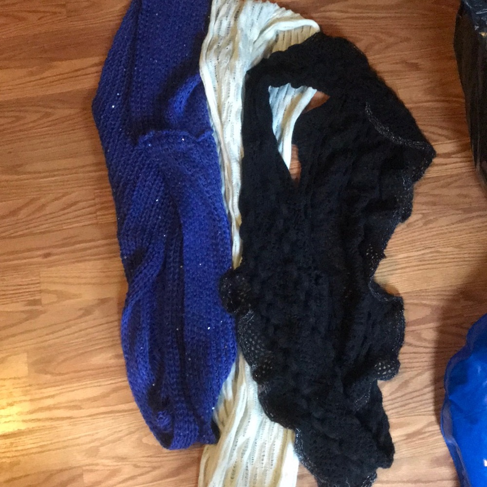 scarfs